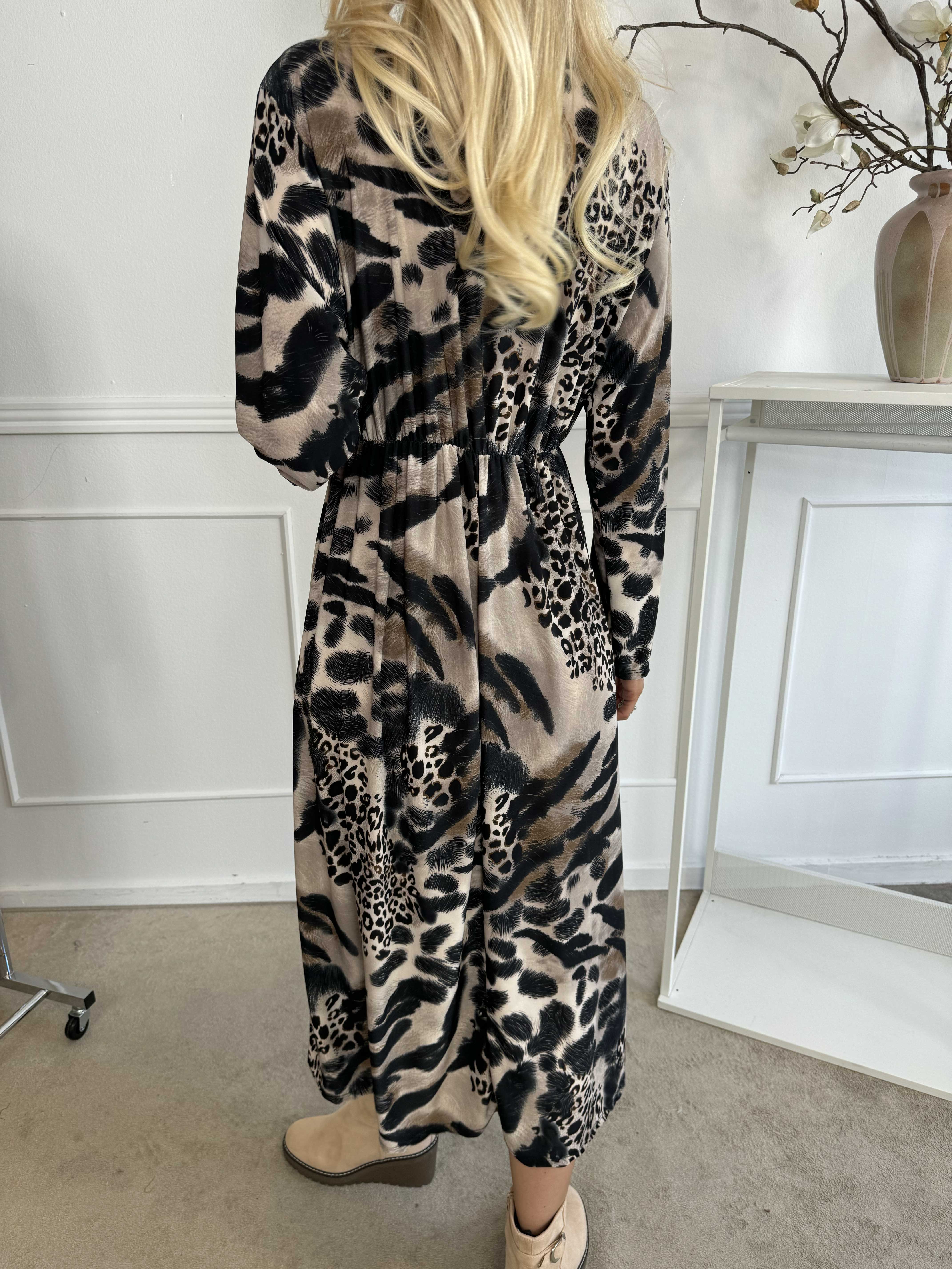 Nelly Animal - Elastisk klänning i leopardmönster